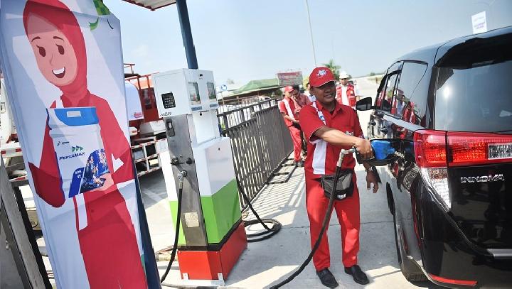 Harga BBM Pertamina Lebih Mahal dari Operator Swasta, Kinerja Komisaris Utama Jadi Sorotan Politisi